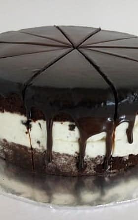 Dark Chocolate Oreo Cheese Cake